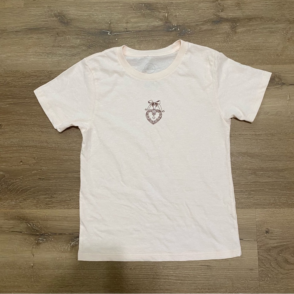Hires Soft Girl Aesthetic Pink Tee Dainty Heart Bow Graphic Women’s Small